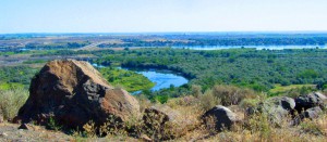 river and rocks header1